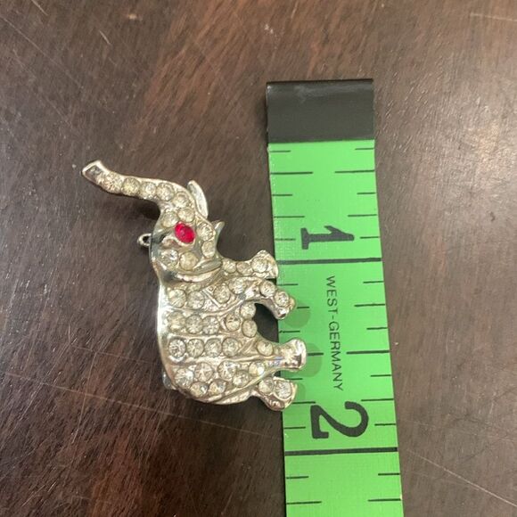 Vintage rhinestone, elephant, brooch, pen - Picture 4 of 4